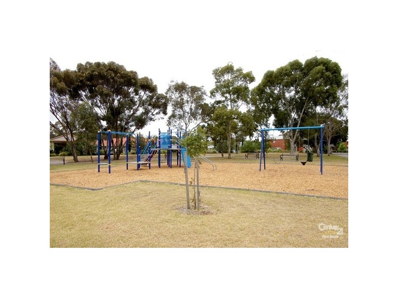 4 Oakmont Court, Salisbury East SA 5109