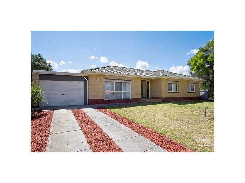 4 Barton Court, St Agnes SA 5097