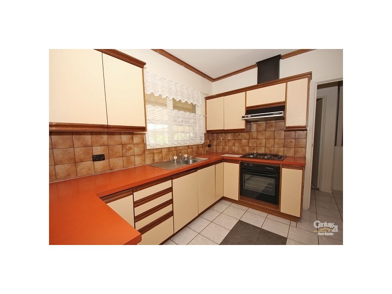 15 Armbuster St, Hope Valley SA 5090