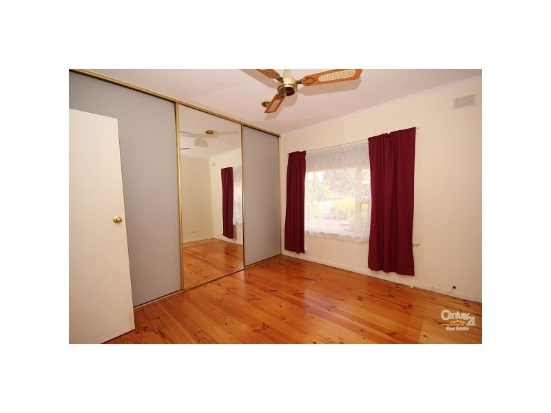 15 Armbuster St, Hope Valley SA 5090