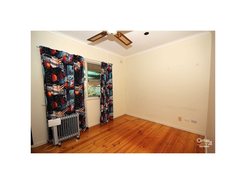 15 Armbuster St, Hope Valley SA 5090