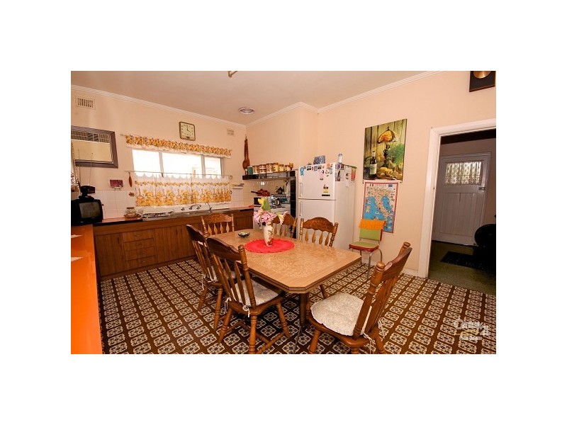14 Thain Avenue, Findon SA 5023