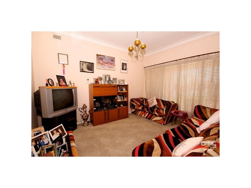 14 Thain Avenue, Findon SA 5023