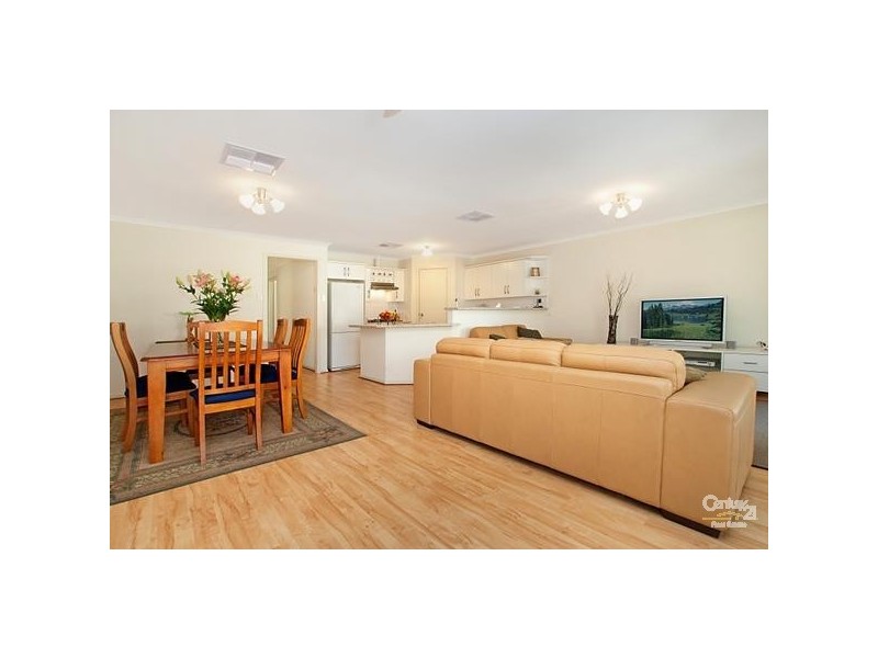 3b Jordan Street, Valley View SA 5093