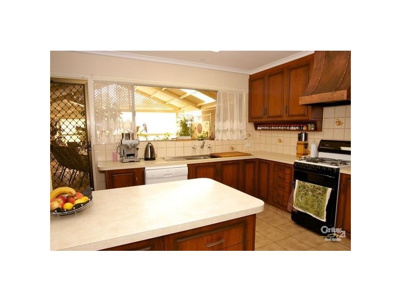 26 Hawke Crescent, Salisbury East SA 5109