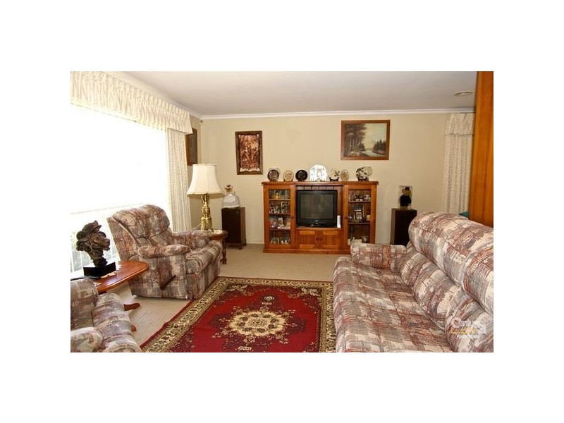 26 Hawke Crescent, Salisbury East SA 5109