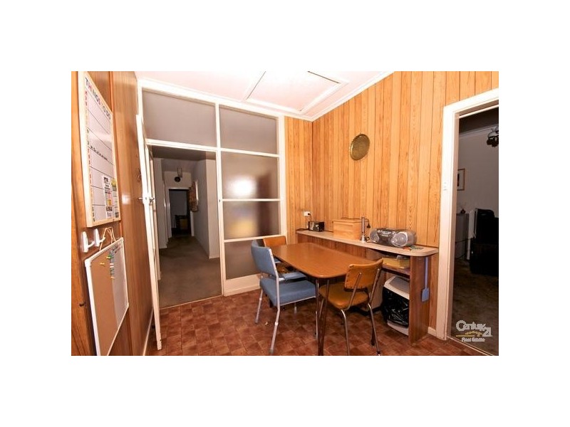 8 Crisp Road, Elizabeth Downs SA 5113