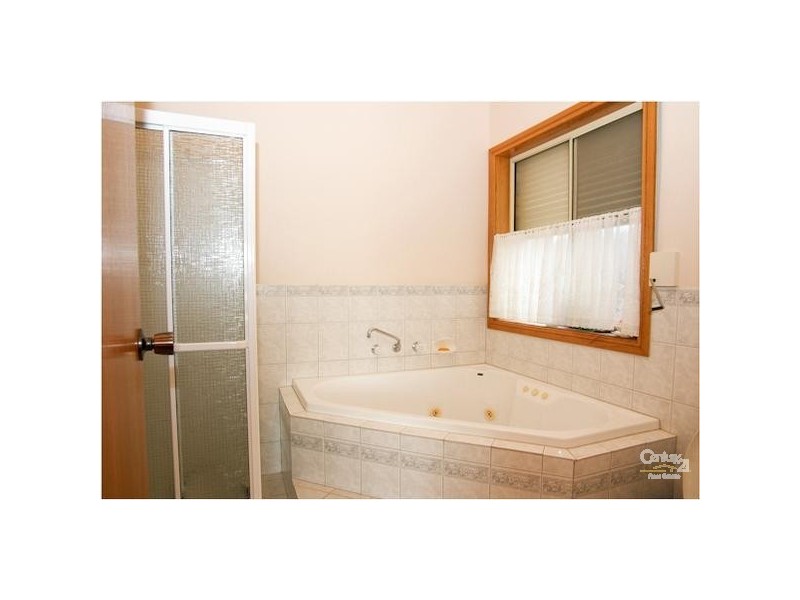 7 Marlborough Close, Hillbank SA 5112