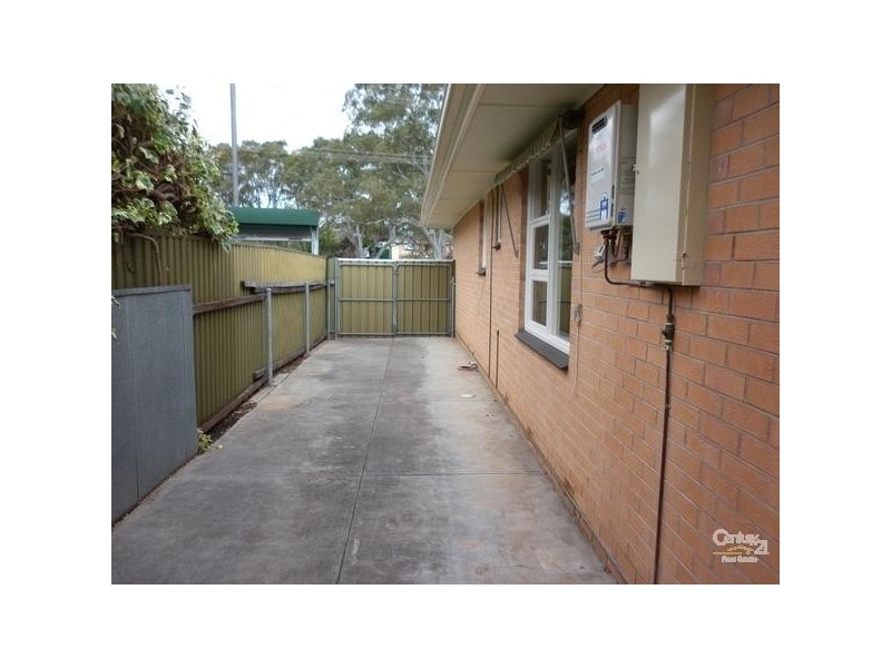8 Wahroonga Avenue, Valley View SA 5093