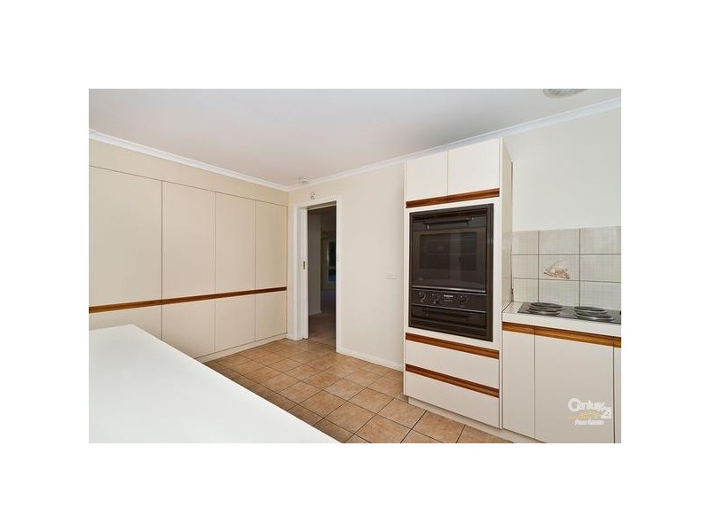 8 Clarence Court, Highbury SA 5089