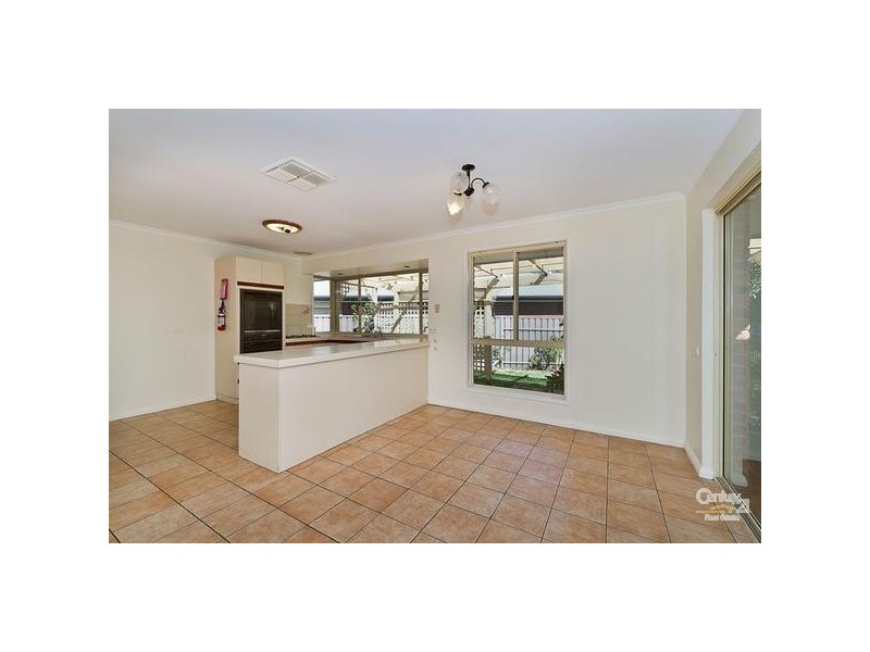 8 Clarence Court, Highbury SA 5089