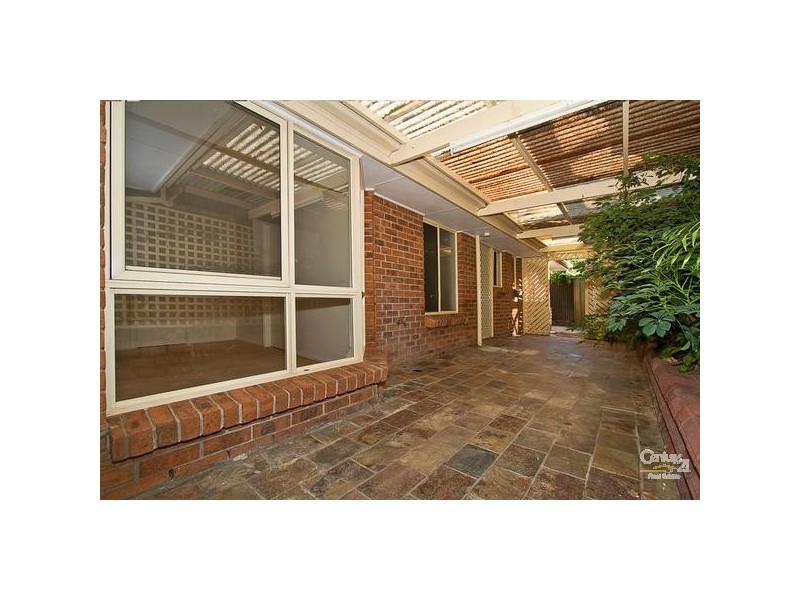 8 Clarence Court, Highbury SA 5089