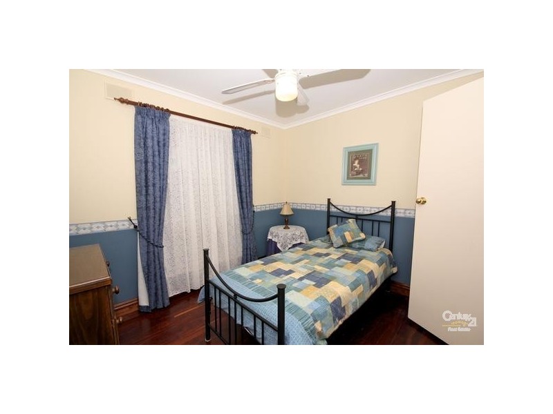 13 Pangari Drive, Fairview Park SA 5126