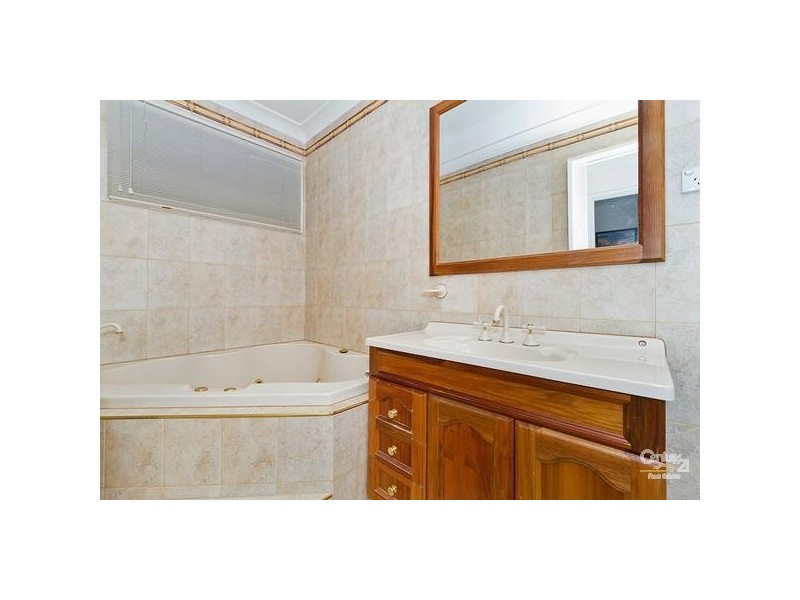 9 Sunshine Court, Wynn Vale SA 5127