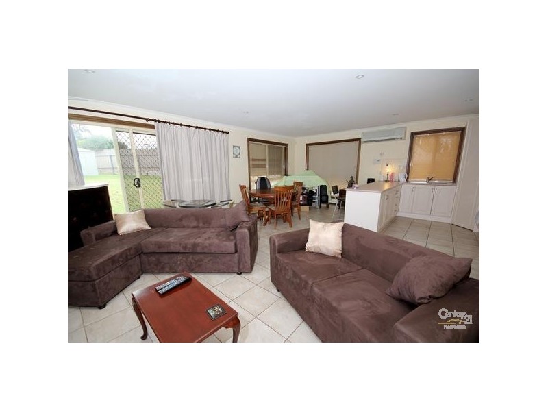 112 Lyons Road, Holden Hill SA 5088