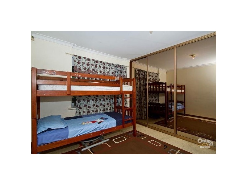 7 Philip Crescent, Valley View SA 5093