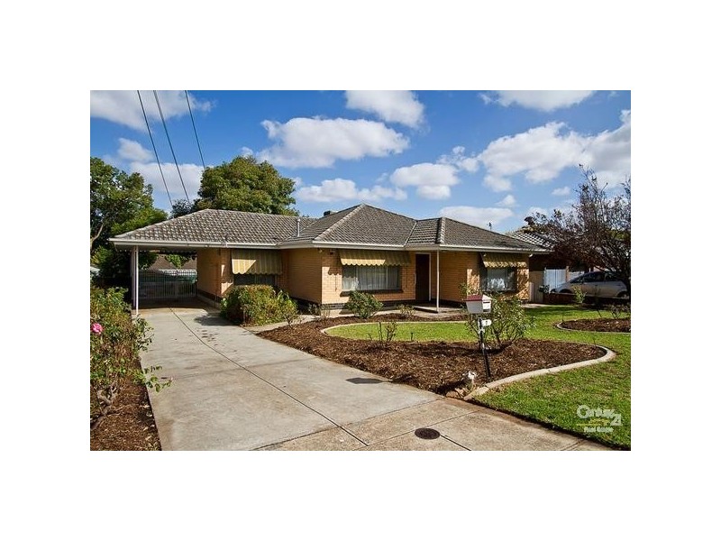 7 Philip Crescent, Valley View SA 5093