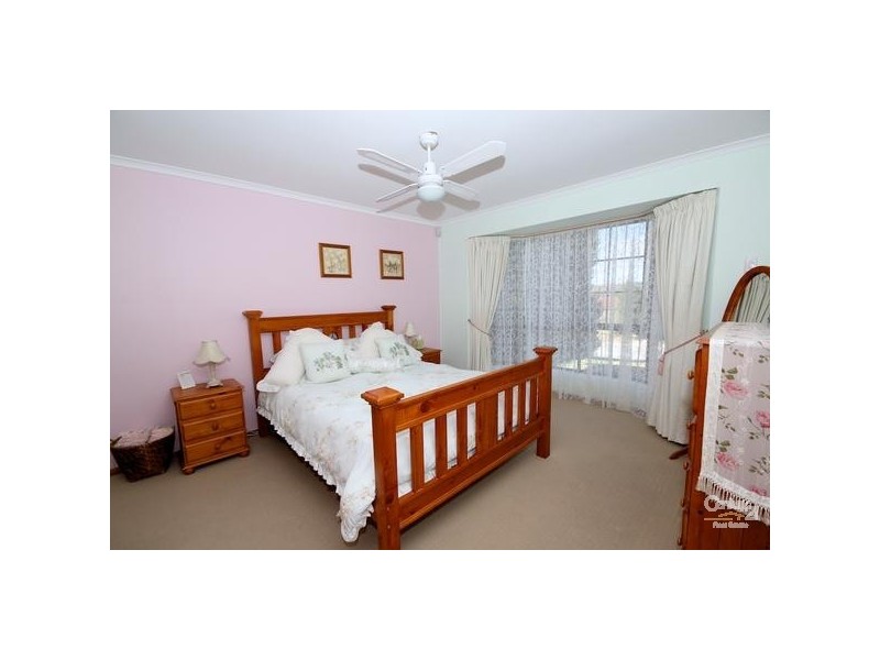 17 Bowmore Court, Greenwith SA 5125