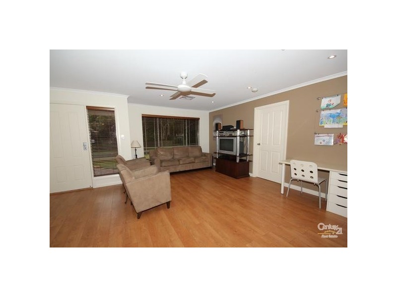 5 MacMahon Avenue, St Agnes SA 5097