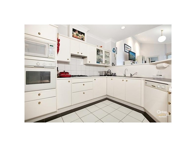1/313 Esplanade, Henley Beach SA 5022