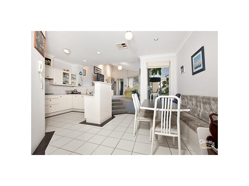 1/313 Esplanade, Henley Beach SA 5022