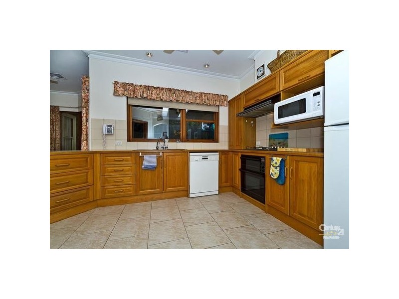 445 Grenfell Road, Banksia Park SA 5091