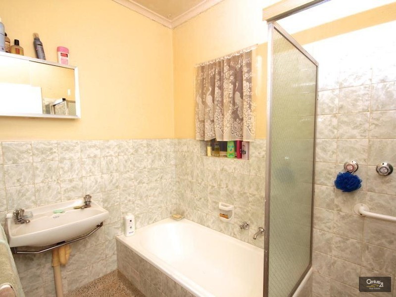 1055 North East Road, Ridgehaven SA 5097