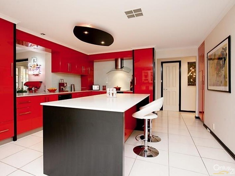 12 Pioneer Ct, Salisbury Heights SA 5109