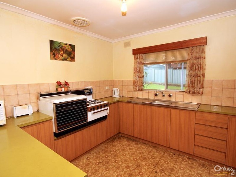 27 Cotton Street, Fairview Park SA 5126