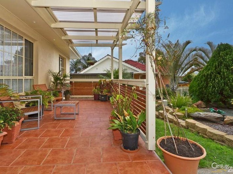 4 Clayton Crescent, Para Hills SA 5096