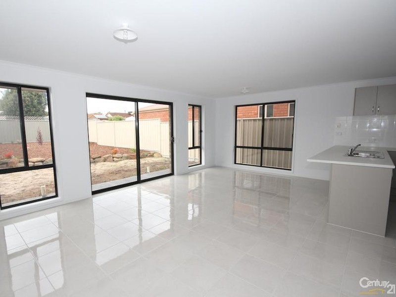 13b The Parkway, Holden Hill SA 5088