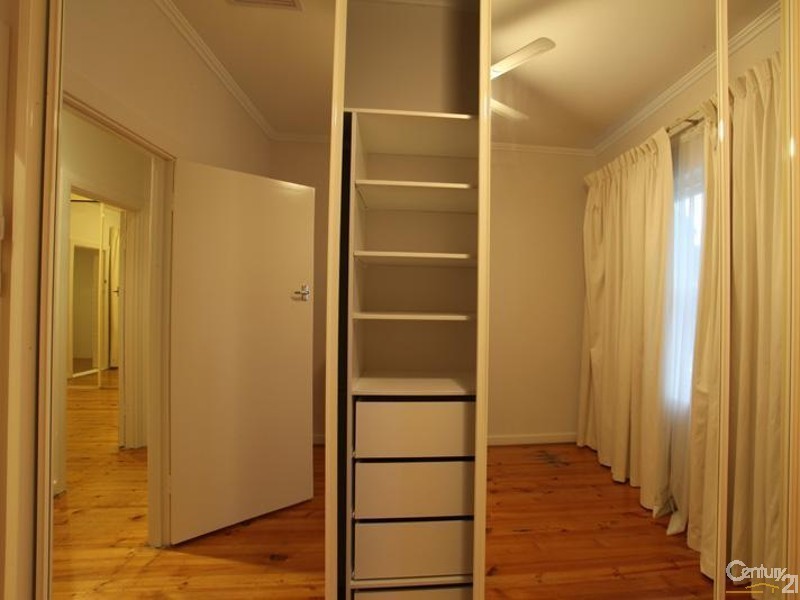 16 Claire Street, Ridgehaven SA 5097