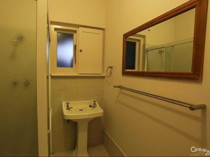 16 Claire Street, Ridgehaven SA 5097