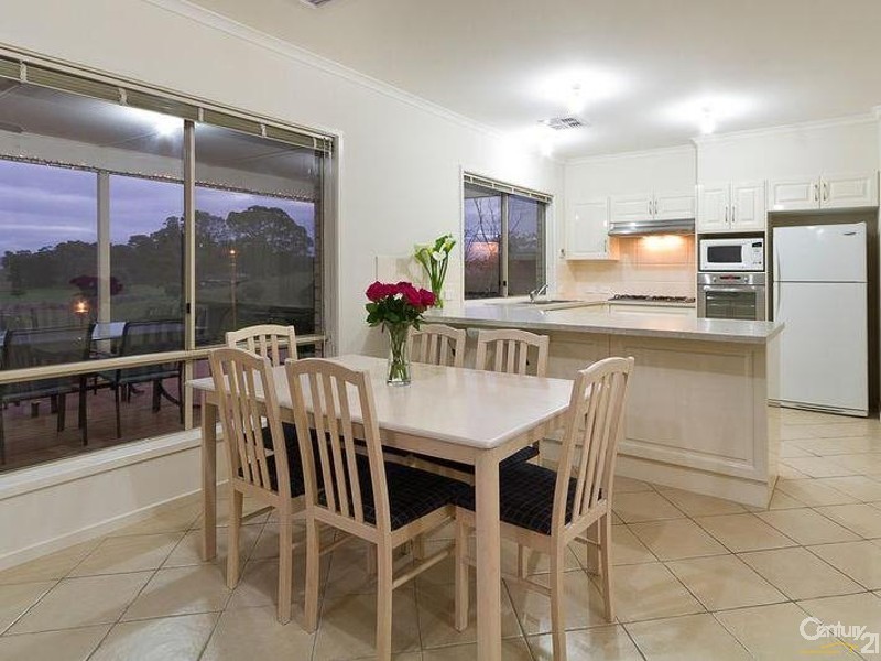 46 William Dyer Drive, Williamstown SA 5351