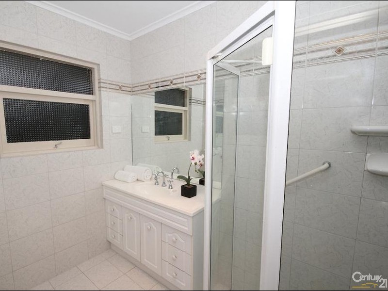 25 MacDonnell St, Highbury SA 5089
