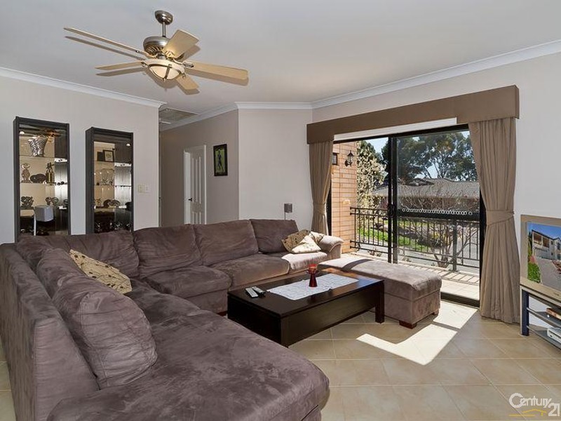 6 Olde Coach Road, Greenwith SA 5125