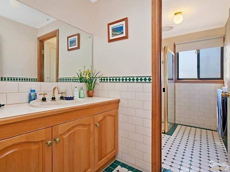 12 Jacquard Court, Greenwith SA 5125