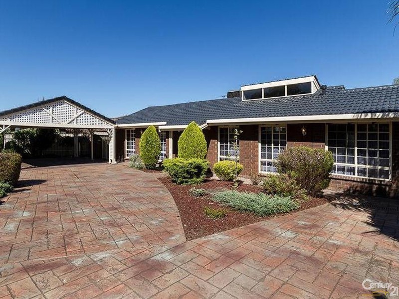 6 Lutyens Avenue, St Agnes SA 5097