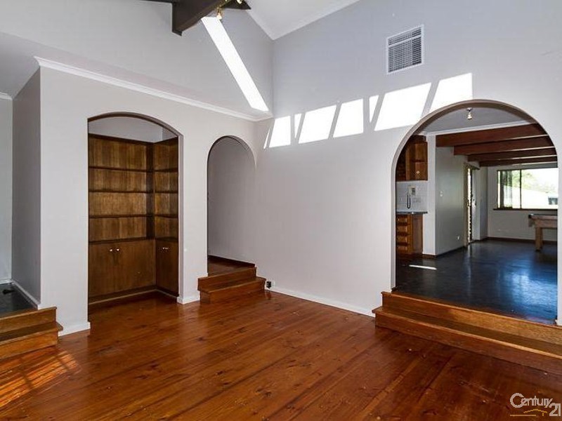 6 Lutyens Avenue, St Agnes SA 5097