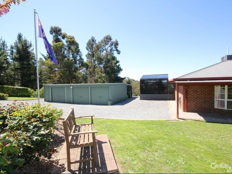 15 Range Road South, Houghton SA 5131