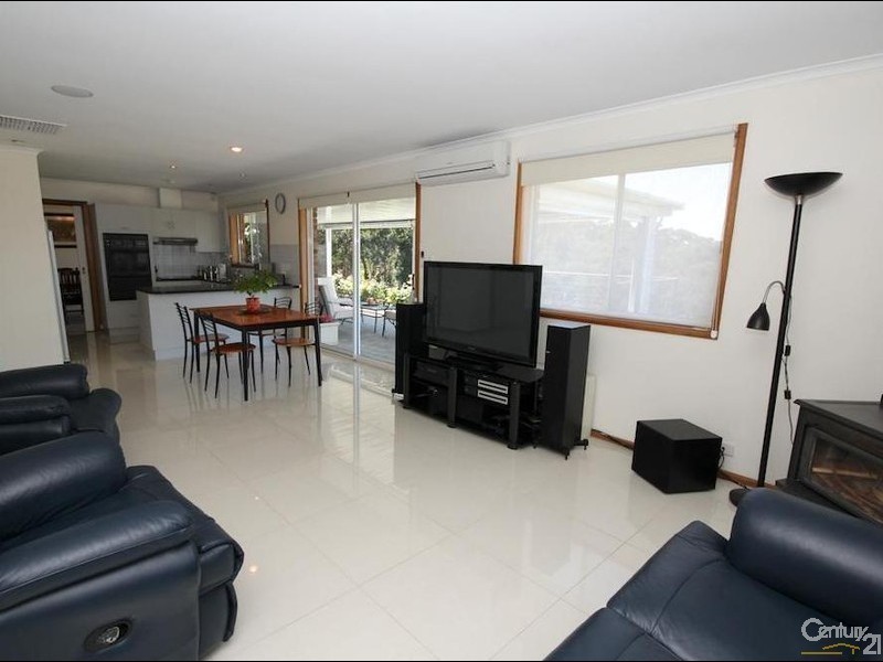 15 Range Road South, Houghton SA 5131