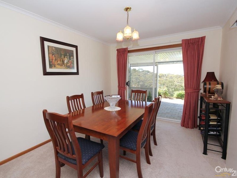 15 Range Road South, Houghton SA 5131