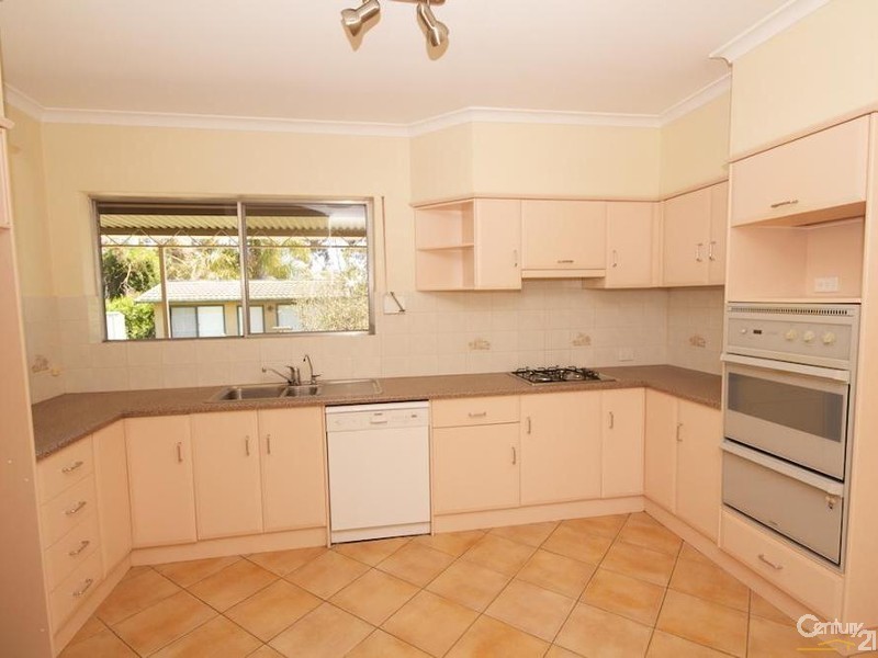 26 Condada Drive, Banksia Park SA 5091