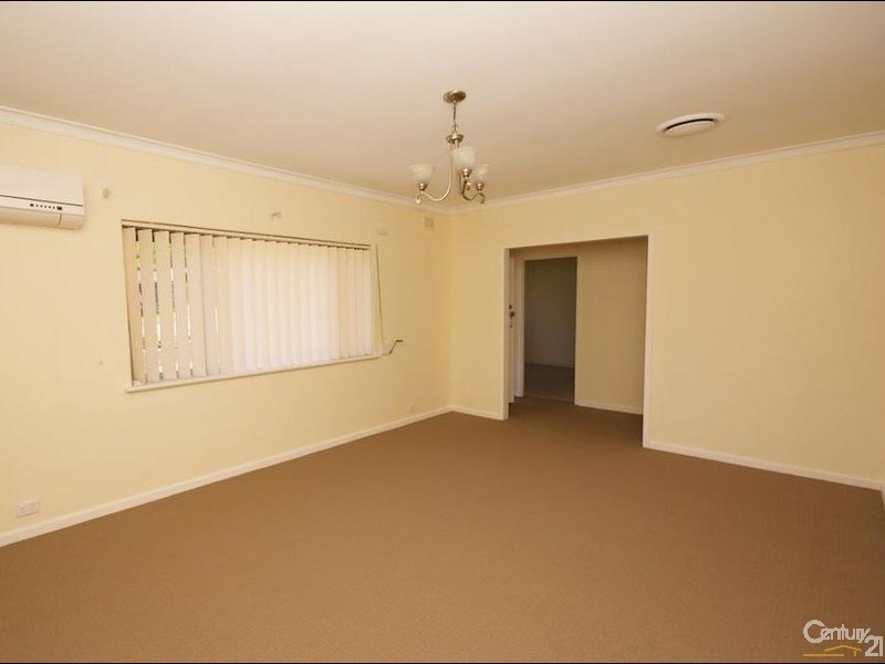 26 Condada Drive, Banksia Park SA 5091