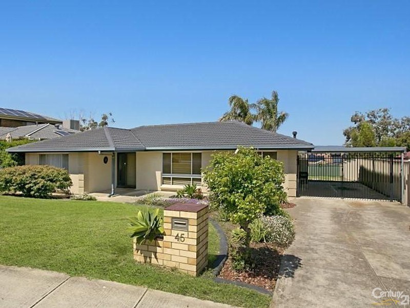 45 Landal Boulevard, Redwood Park SA 5097