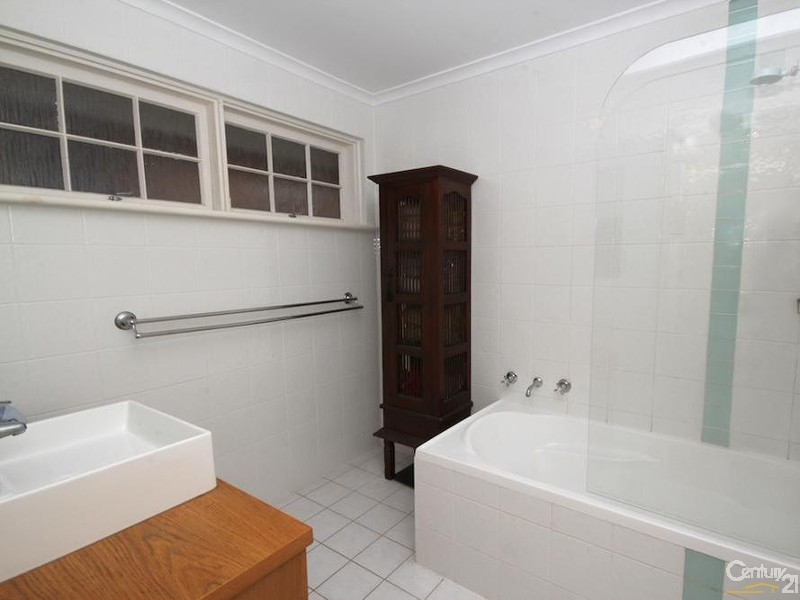 17 Tregeagle Avenue, Tea Tree Gully SA 5091