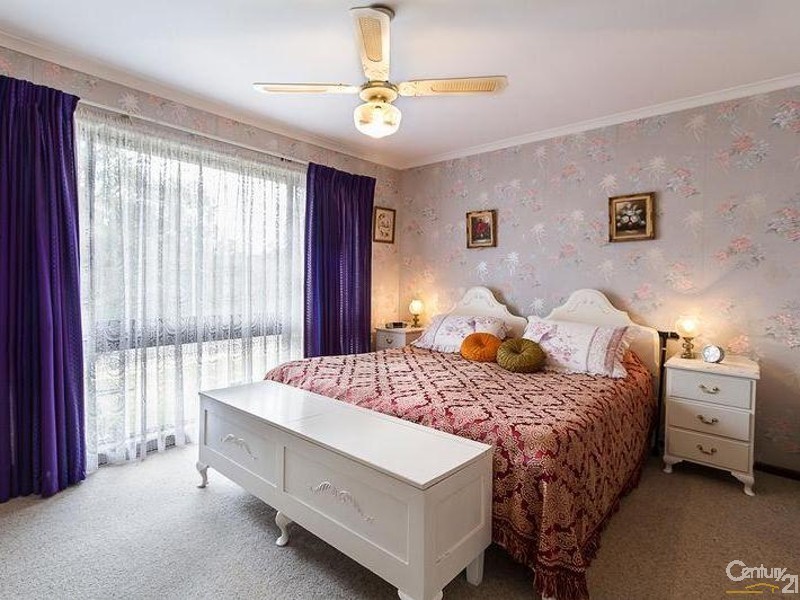 392 Milne Rd, Redwood Park SA 5097