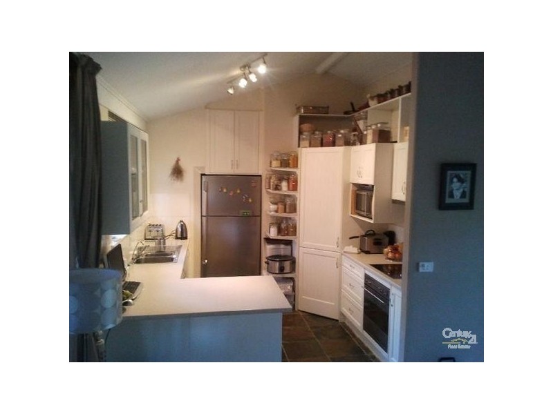 19 Lincoln Drive, Redwood Park SA 5097