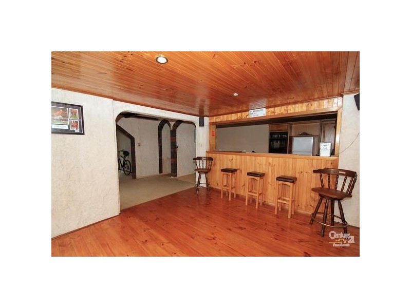 1 Naturi Court, Ridgehaven SA 5097