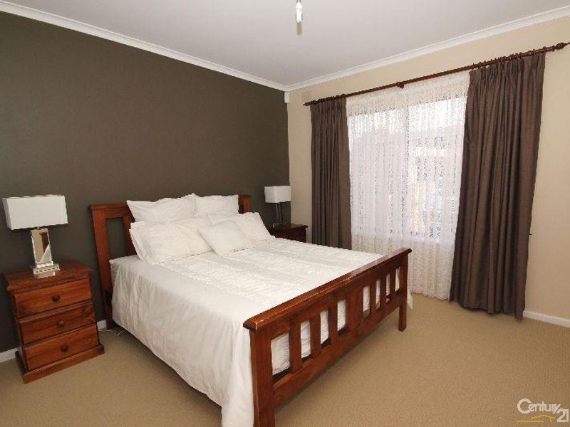 26 Demaret Avenue, Fairview Park SA 5126